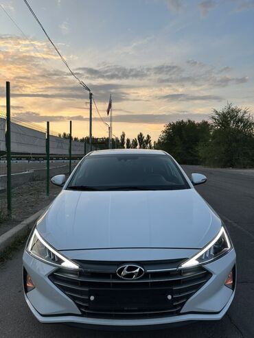 хундай салярис 2015: Hyundai Avante: 2019 г., 1.6 л, Робот, Дизель, Седан