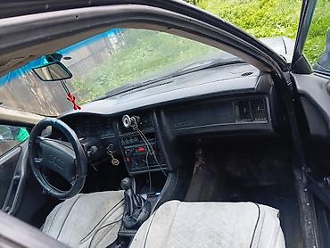 2 моно: Audi 80: 1992 г., 2 л, Механика, Бензин, Седан — 6