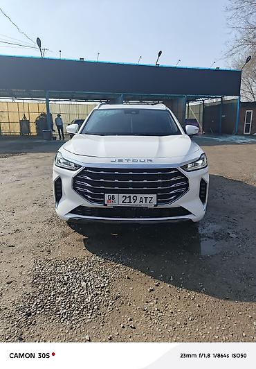Jetour: Jetour X70M: 2023 г., 1.6 л, Робот, Бензин, Кроссовер — 1