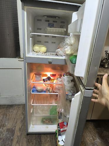 Soyuducular: Hitachi soyuducu-dondurucu – model Texniki xüsusiyyətlər: - Defrost — 3