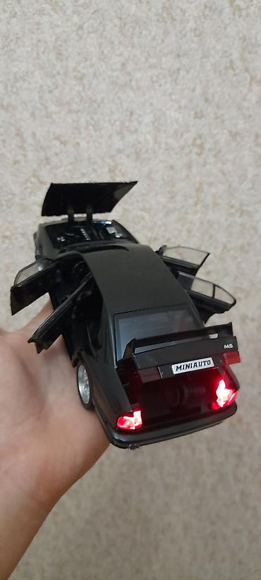 İncəsənət və kolleksiyalar: Bmw m5 e34 1:24 Ölçü Model Təzədir Səsli və işıqlı Hər yeri açılır — 4