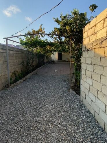 3 otaqlı evlər: 3 otaqlı, 80 kv. m, Orta təmir