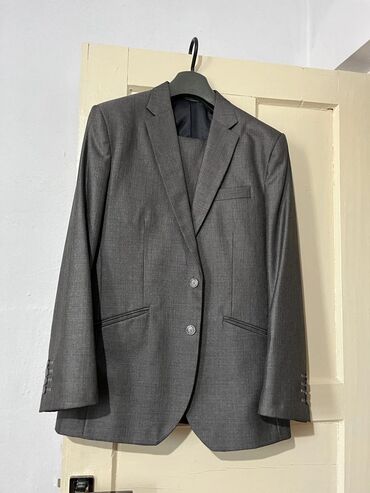 52 размер мужской одежды: Костюм цвет - Серый