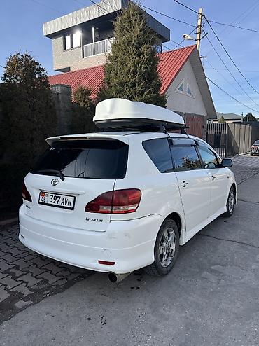 Toyota: Toyota Ipsum: 2002 г., 2.4 л, Автомат, Газ — 8