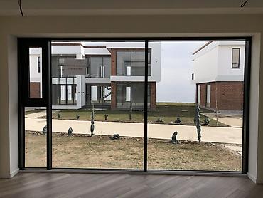 Продажа коттеджей и домов: Imarat Resort, Иссык-Кульская область, с. Бостери, Мамытова 122 Дом — 24