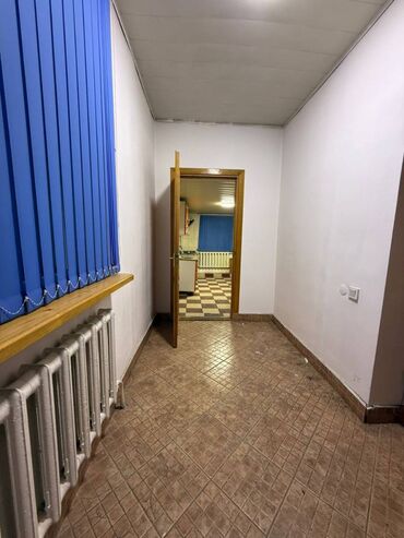 Долгосрочная аренда домов: 250 м², 6 комнат — 23