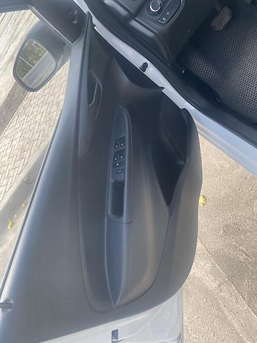 машина россия номер: Chevrolet Spark: 2017 г., 1 л, Автомат, Бензин, Хэтчбэк — 6