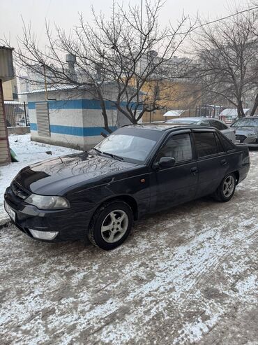 Daewoo: Daewoo Nexia: 2010 г., 1.6 л, Механика, Газ, Седан