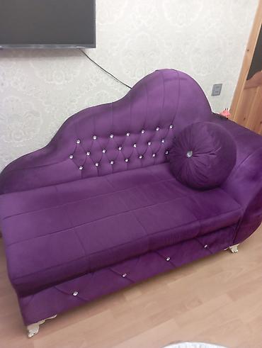 2ci əl kunc divan: Mini-divan, İşlənmiş, Bazasız, Vеlur parça — 1