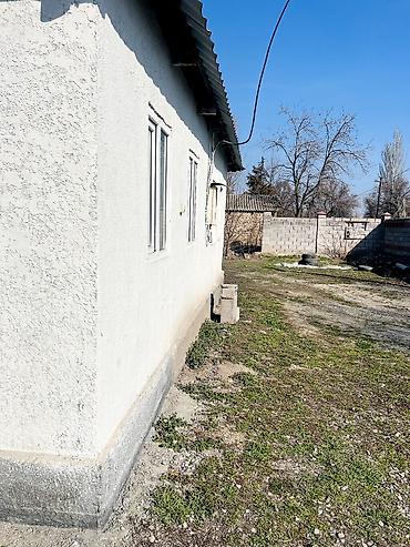 Продажа коттеджей и домов: 📌В селе Ново-Николаевка продаётся дом из 3-х комнат, с участком 15 — 5