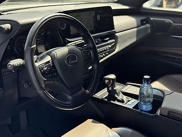 lexus es 300 2020: Lexus ES: 2022 г., 2.5 л, Автомат, Гибрид, Седан — 3