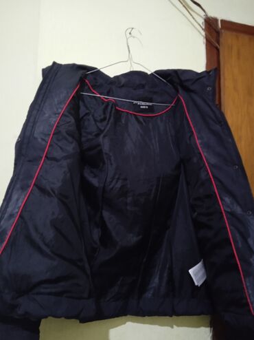 Zimske jakne: S (EU 36), Jednobojni, Sa postavom — 3