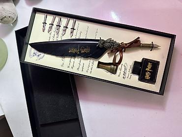 3d qelem almaq: Harry Potter temalı kalliqrafiya dəsti Məzmun: - Qara lələk formalı — 2