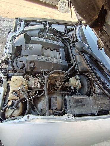 w210 oturacaqlar: Mercedes-Benz E-sinfi W210 (universala bənzər kuzov), benzin — 6