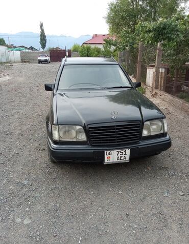мерседес грузовой сапог: Mercedes-Benz W124: 1994 г., 3 л, Механика, Дизель, Универсал