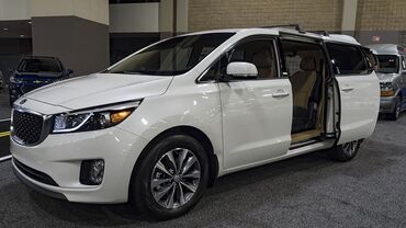 Kia: Kia Carnival: 2019 г., 2.2 л, Автомат, Дизель, Минивэн
