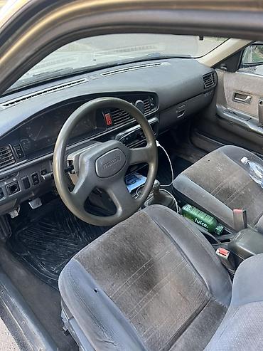 626 ge: Mazda 626: 1988 г., 2 л, Механика, Бензин, Седан — 8