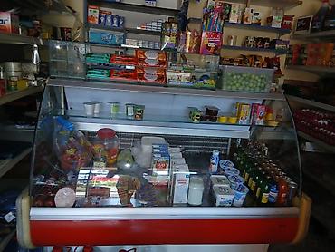 Холодильное оборудование: Mini market vitrin soyuducusu – şüşə önlü, 2 qatlı rəflərlə, aşağıda — 1