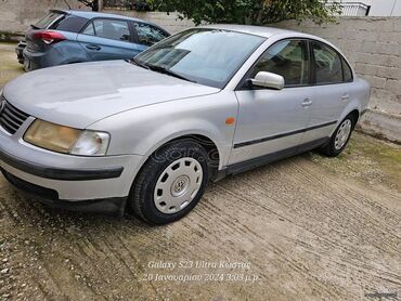 Volkswagen: Volkswagen Passat: 1.6 l. | 1998 έ. Λιμουζίνα — 4