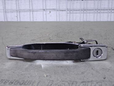 Дверные ручки: Передняя левая дверная ручка Дверная ручка Mercedes-Benz Б/у, Оригинал at lalafo.kg — 4 Дверные ручки: Передняя левая дверная ручка Дверная ручка Mercedes-Benz Б/у, Оригинал — 4