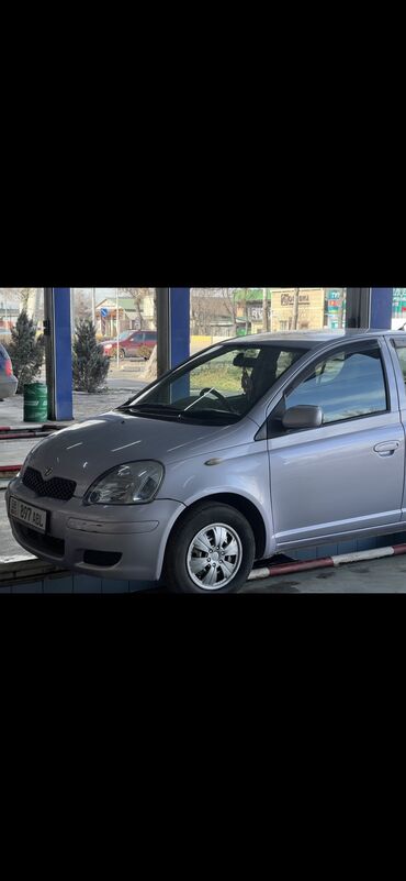 Toyota: Toyota Vitz / Platz / Yaris / Echo: 2003 г., 1.3 л, Автомат, Бензин, Хетчбек