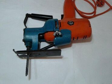 prodaja polovnog alata iz uvoza нови сад: Bušilica sa nastavkom za ubodnu testeru Black & Decker U ponudi