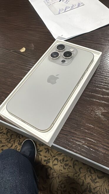 айфон 15 пр макс: IPhone 15 Pro, Б/у, 256 ГБ, Natural Titanium, Коробка, 88 %