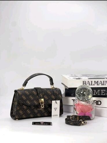 Torbe: Dimenzije: 22x15cm — 3