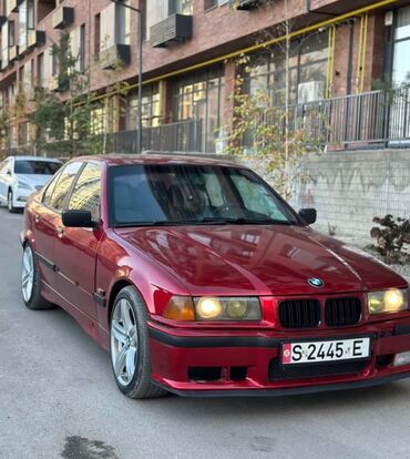 e36: BMW 3 series: 1995 г., 1.6 л, Механика, Бензин, Седан