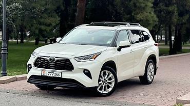 competition: Toyota Highlander: 2021 г., Автомат, Бензин, Кроссовер — 4
