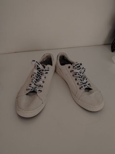 Women's Footwear: Tommy Hilfiger, 38, color - White