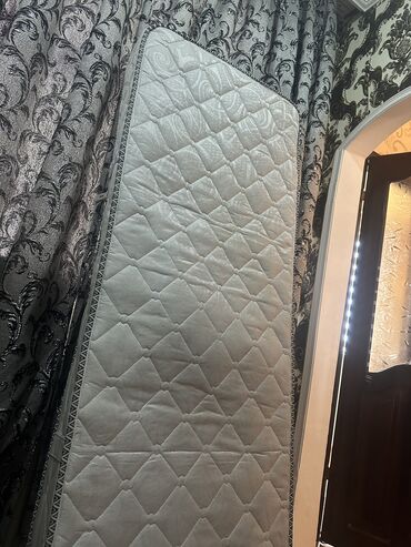 Matraslar: İşlənmiş, Sadə matras, Bir nəfərlik