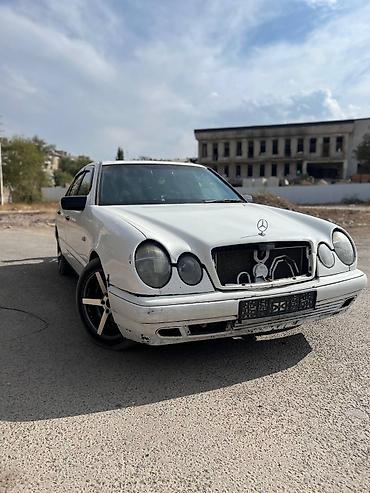 Mercedes-Benz E-Class: 1995 г., 3.2 л, Автомат, Бензин, Седан lalafo.kg да — 9 Mercedes-Benz E-Class: 1995 г., 3.2 л, Автомат, Бензин, Седан — 9