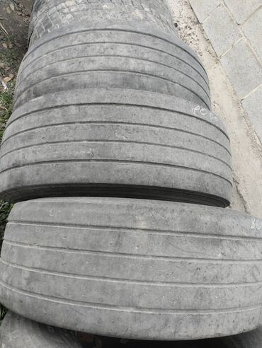 Шины: Продаю б/ у грузовые шины: размер 295/60-22,5; 315/60- 22,5; — 7