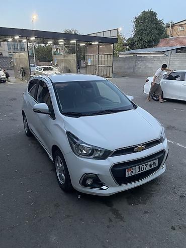 spark 2016: Chevrolet Spark: 2017 г., 0.1 л, Вариатор, Бензин, Хэтчбэк — 5