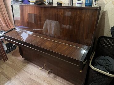 цифровые пианино: Продается фортепиано, в отличном состоянии. Нужно только настроить