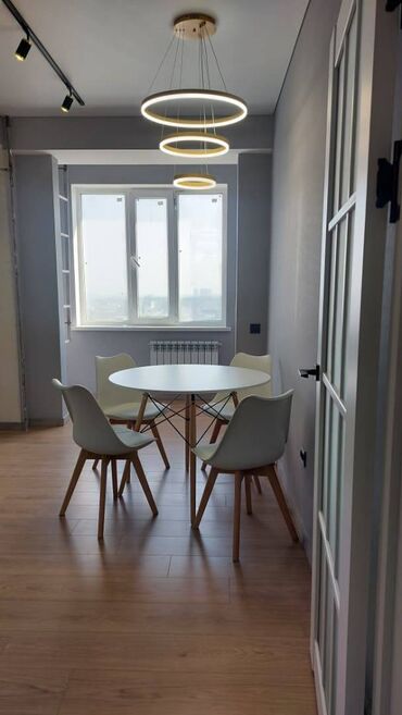 срочно продаётся 1 комнатная квартира в районе парк фучика: 1 бөлмө, 45 кв. м, Элитка, 11 кабат, Дизайнердик ремонт
