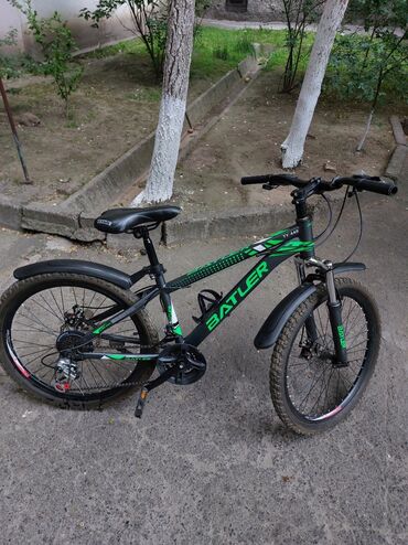 горный велосипед с широкими колесами: Горный велосипед "Batler TY-440" Рама велосипеда: Алюминий