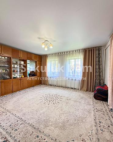 Продажа коттеджей и домов: 🏠Продается дом в с. Сокулук 🟡Комнаты: 3 🟡Участок: 15 соток — 8