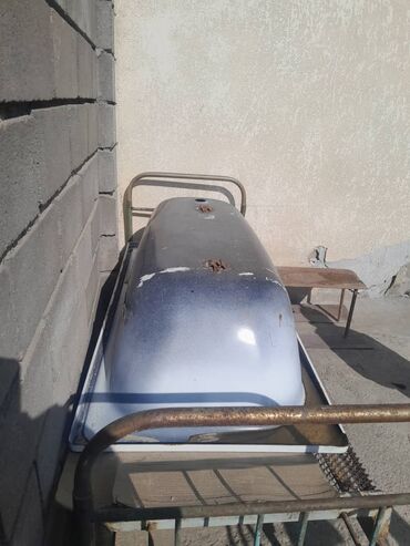 поддоны душевые: Стальная эмалированная ванна прямоугольной формы. Характеристики: -