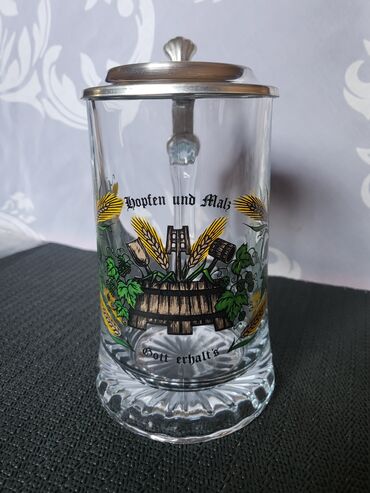 Čaše: Nemacka nova vintaz krigla. Krigla sve na njoj odsjaj od svetla — 5