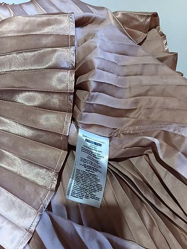 torba givenchy: Noisy May plisirana suknja – sjajni satenski izgled - Brend: Noisy — 2