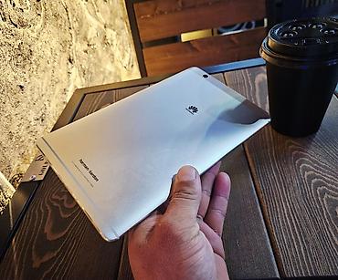 Планшеты: Планшет, Huawei, память 64 ГБ, 8" - 9", 4G (LTE), Б/у, Классический цвет - Серый — 13