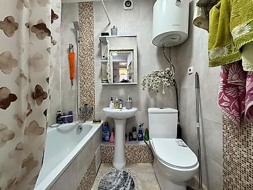 продаю 1этаж: 2 комнаты, 42 м², Элитка, 3 этаж, Косметический ремонт — 9