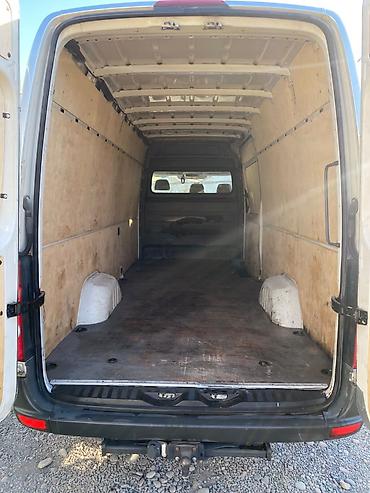 бокс для скутера: Volkswagen Crafter: 2009 г., 2.7 л, Механика, Дизель, Фургон — 10
