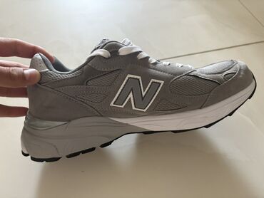 день и ночь: Эркектердин кроссовкасы, 44, New Balance, Жаңы, түсү - Боз, Өзү алып кетүү