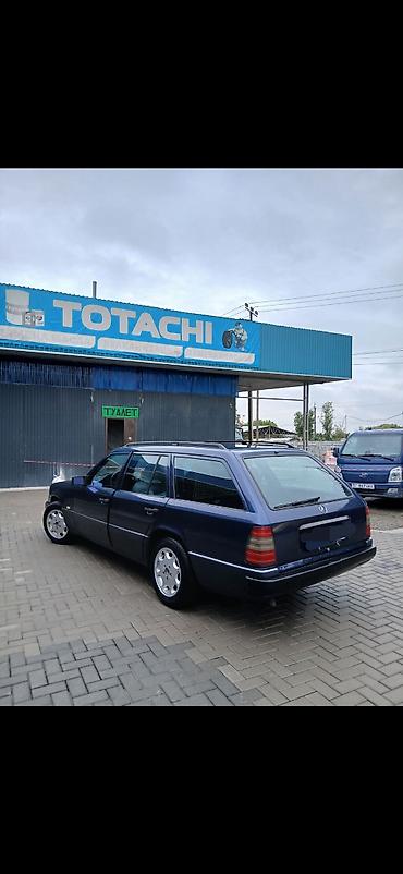 мерс плита: Mercedes-Benz W124: 1995 г., 2.2 л, Механика, Бензин, Универсал — 2