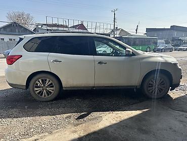 Nissan: Nissan Pathfinder: 2019 г., 3 л, Автомат, Бензин, Кроссовер — 3