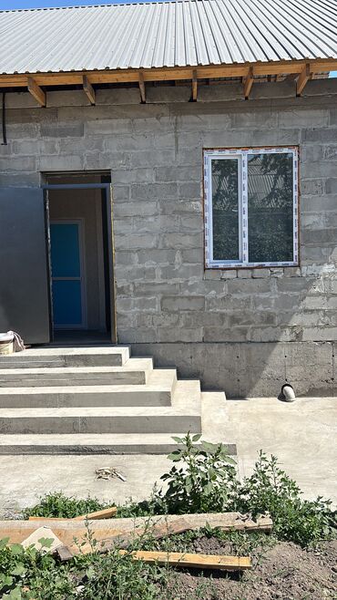 ищу квартиру на долгий срок: 20 м², С мебелью