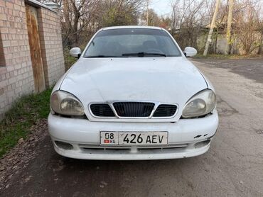 Daewoo: Daewoo Lanos: 1998 г., 1.5 л, Механика, Бензин, Седан